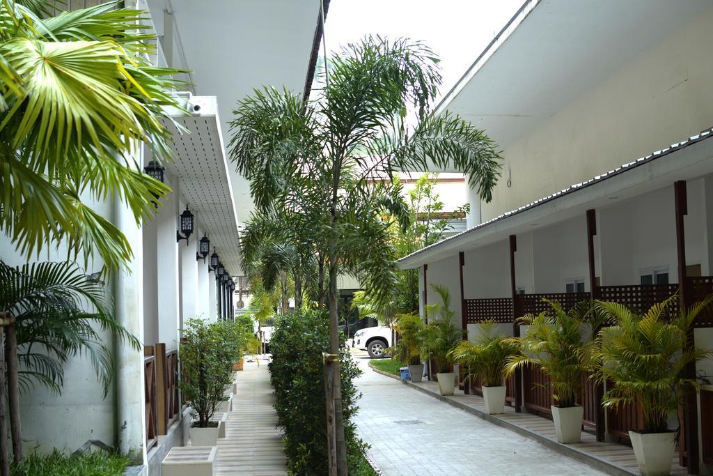Irest Ao Nang Seafront Vandrehjem Eksteriør billede
