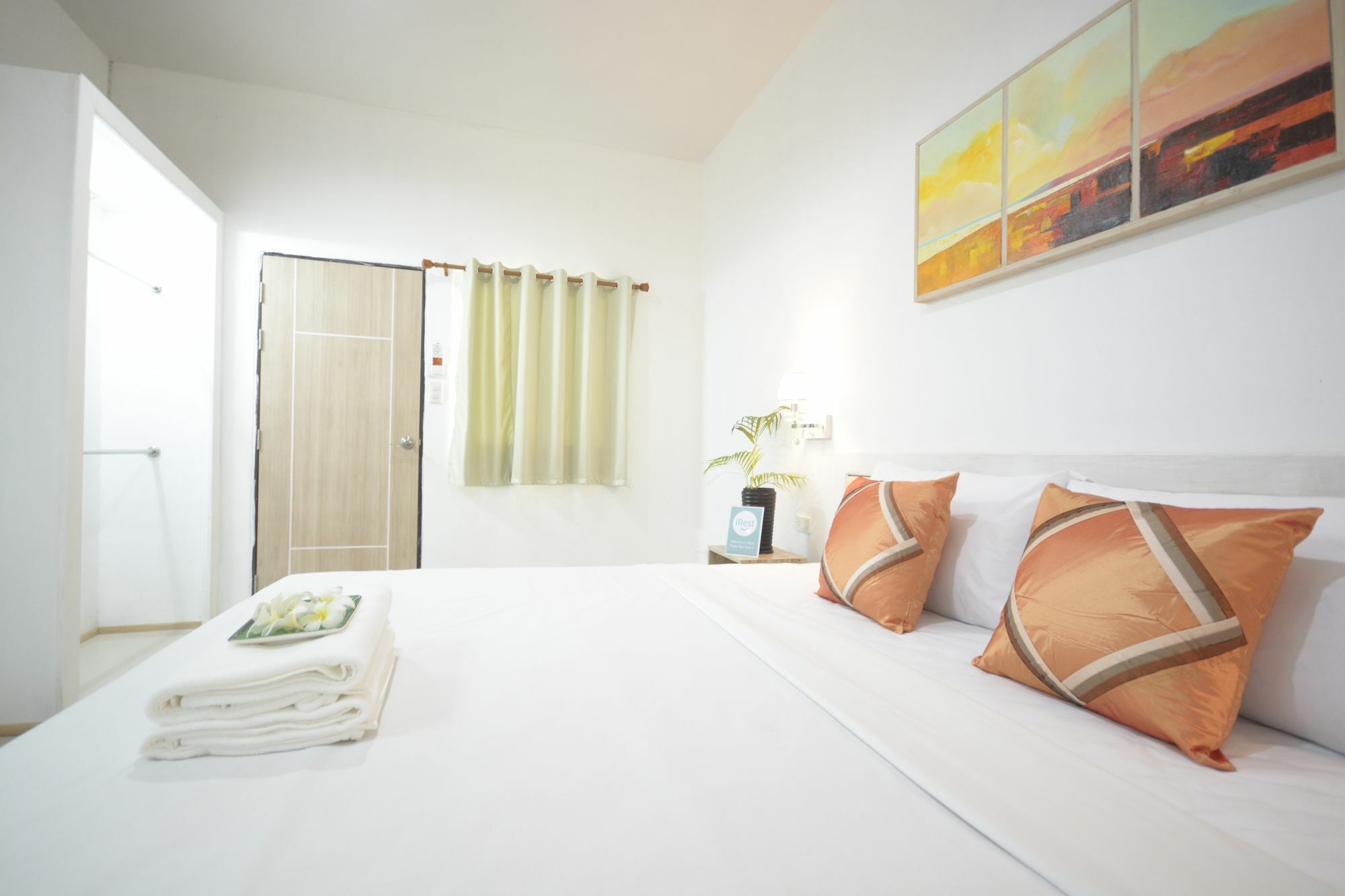 Irest Ao Nang Seafront Vandrehjem Eksteriør billede